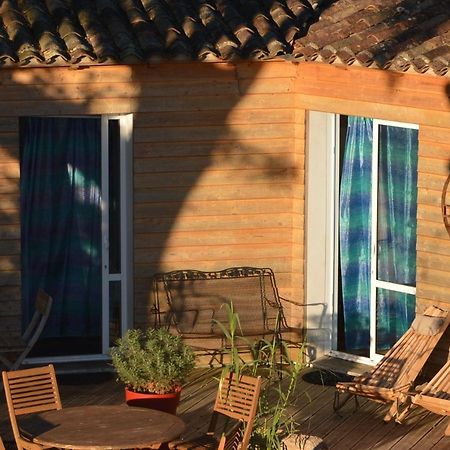サント・マリー・ド・レ Les Chenes Bleus Bed & Breakfast エクステリア 写真